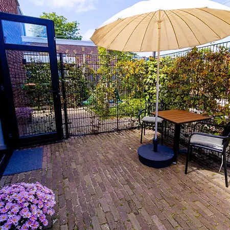 Zilt Aan Zee 에크몬드안지